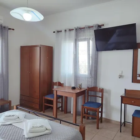 Vythos Apartment *