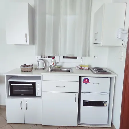 Vythos Apartment *