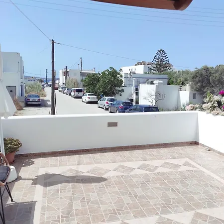 Vythos Apartment Adamantas (Milos)