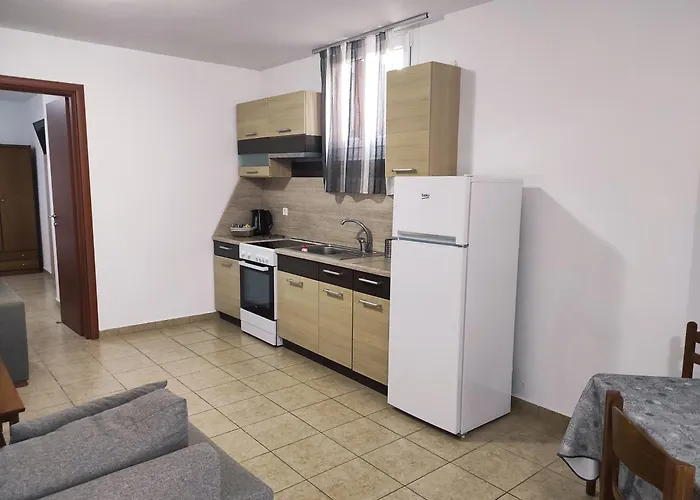 Vythos アパート *