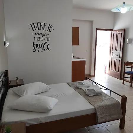 Vythos Apartment Adamantas (Milos)