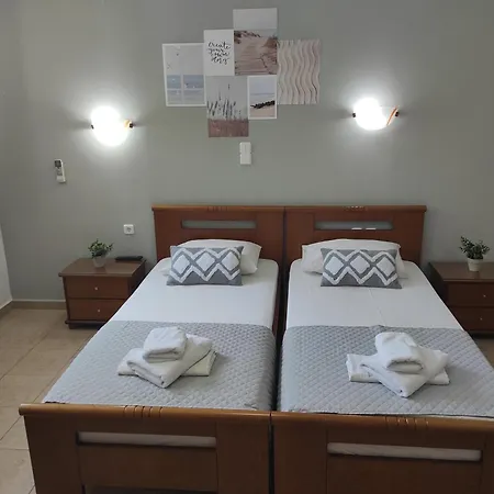 Vythos * Adamantas (Milos)