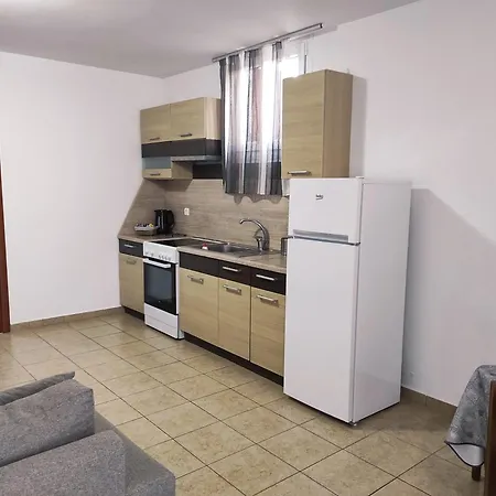 Vythos Apartmán *