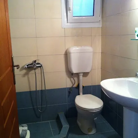 Apartment Vythos Adamantas (Milos)